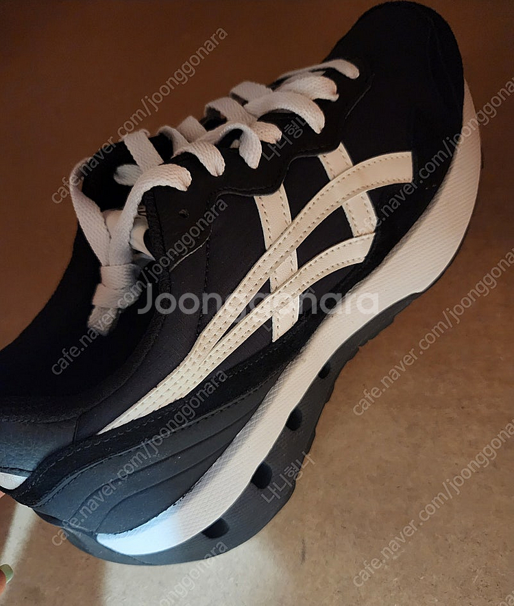 아식스 조거 런닝화 230~250사이즈 팝니다--2