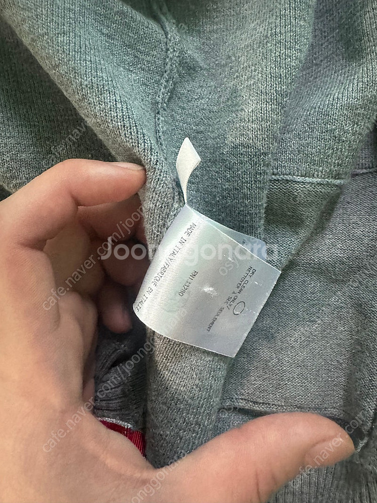 톰브라운 암밴드 가디건 그레이 3--1