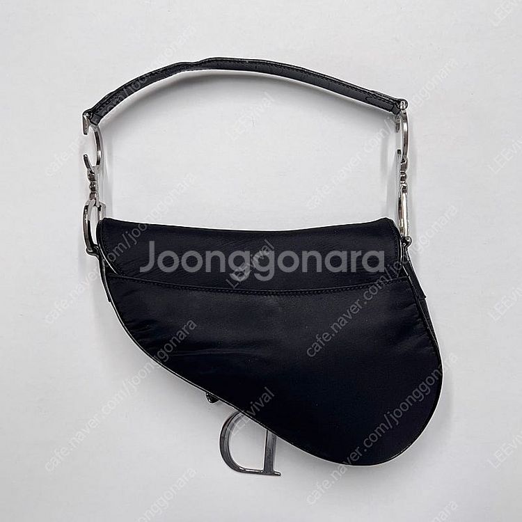 디올 새들백 블랙 나일론--1