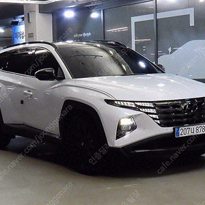 흰색 투싼 중고 NX4 투싼 중고차 가솔린 1.6 터보 4WD 어드벤처 실매물 인증중고차 10,010 km