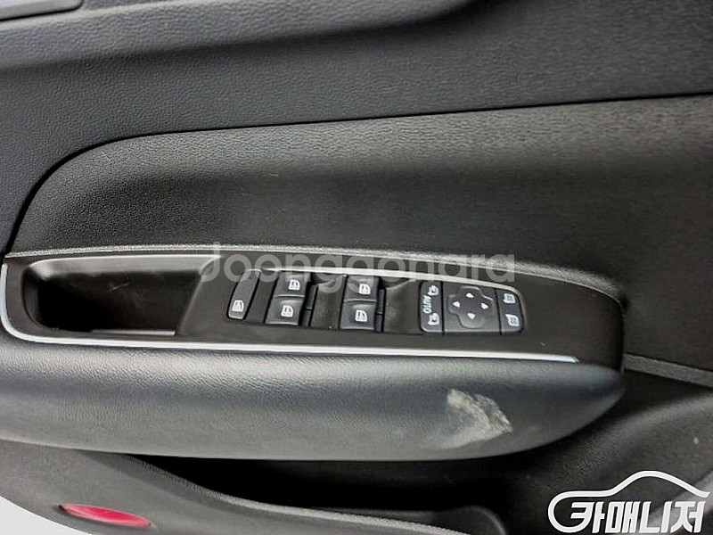 르노코리아(삼성) 더뉴QM6 2.0 LPe LE 2WD...--4