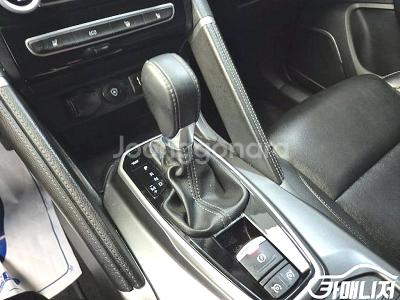 르노코리아(삼성) 더뉴QM6 2.0 LPe LE 2WD...--7