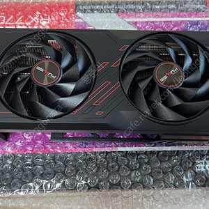 사피이어 라데온 RX 7700XT PULSE D6 12GB 그래픽 카드 판매합니다