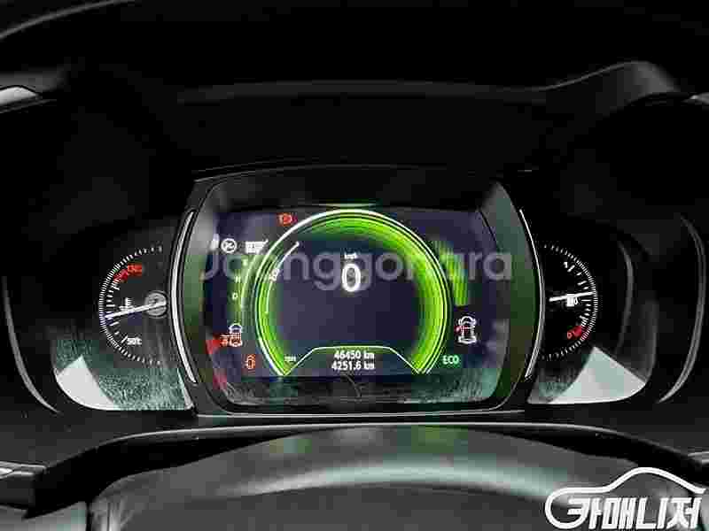 르노코리아(삼성) 더뉴QM6 2.0 LPe LE 2WD...--6
