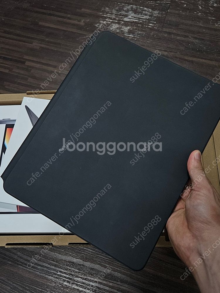 아이패드프로 12.9인치 256gb 스페이스그레이 매직...--2