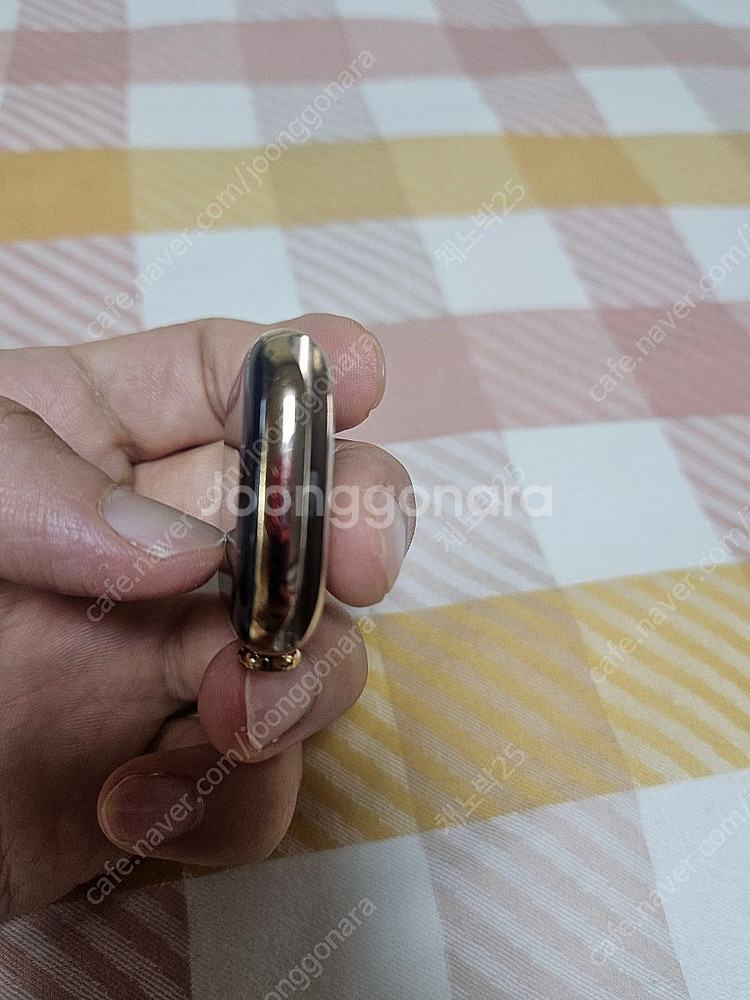 애플워치 10 42mm 티타늄 골드팝니다.(셀룰러)--3