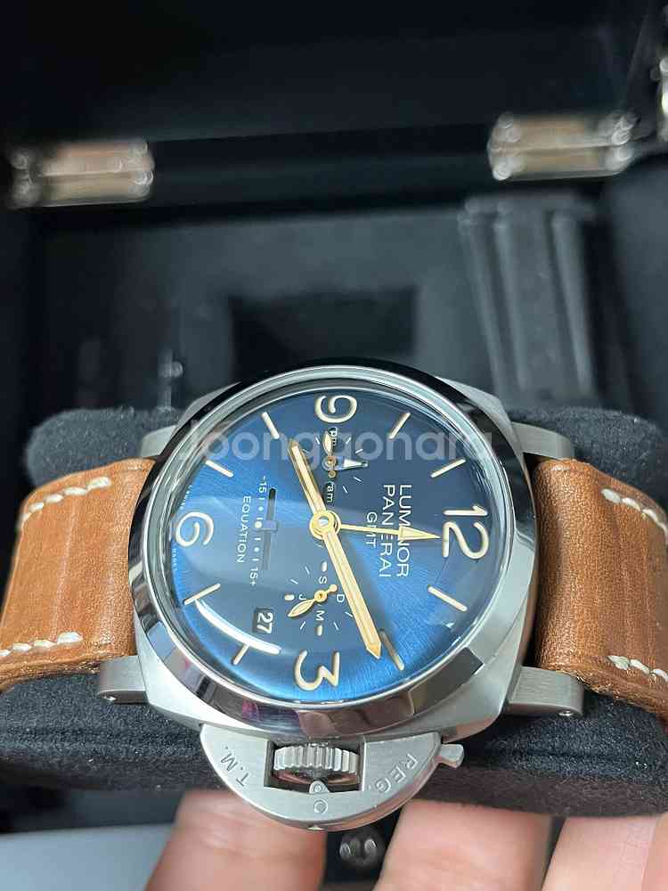 파네라이 670 이퀘이션 오브 타임(균시차) GMT 티...--6