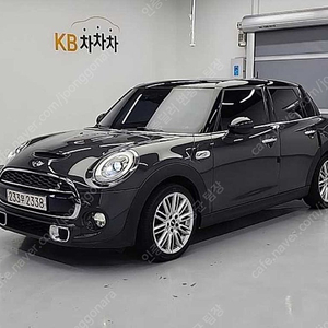 중고 미니쿠퍼 중고 가격 미니쿠퍼 5도어 중고 회색 2015년식 61,975km 5도어 기본형 개인사업자 차량구매
