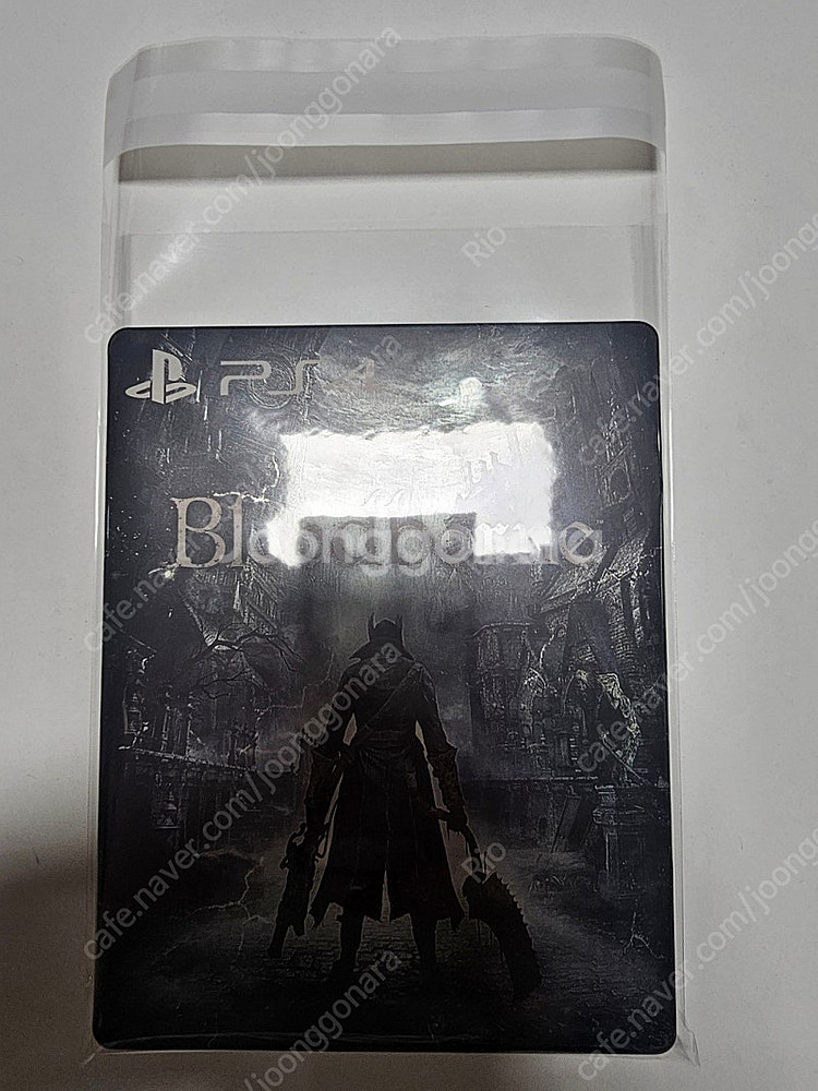 PS4 블러드본 스틸북 + 게임소프트 CD 판매합니다....--1