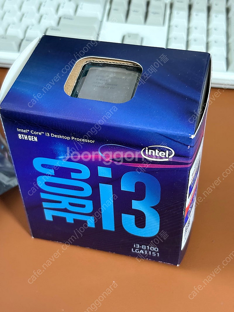 인텔 코어 i3-8100 CPU--0