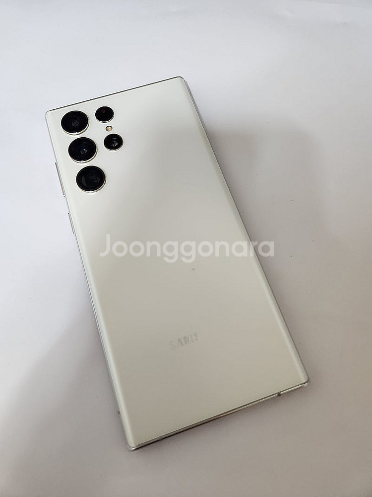 갤럭시S22울트라 S급 자급제폰 무잔상 아주깨끗 화이트...--0