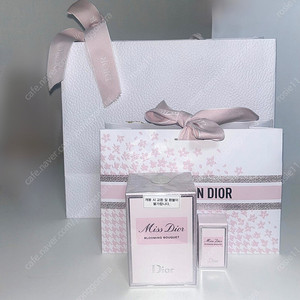 디올 블루밍 부케 오 드 뚜왈렛 퍼퓸 향수 50ml + 미니어쳐 5ml