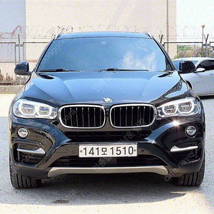 BMW X6 중고 BMW X6 중고차 할부가능 검정색 2018년식 xDrive 30d 개인사업자 세금감면