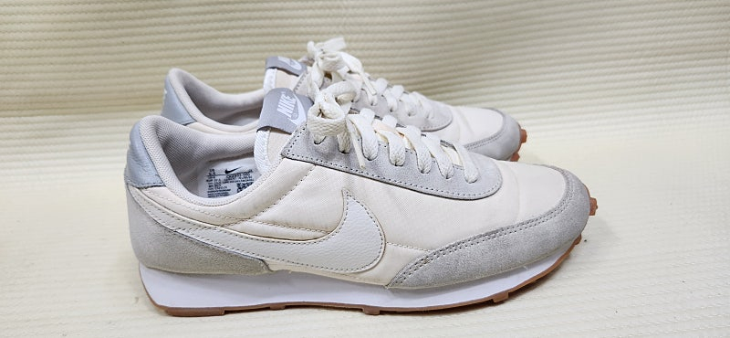 나이키 데이브레이크 235사이즈--1