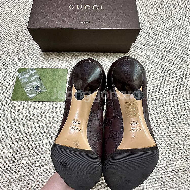 [3회착용] 구찌 GUCCI 뱀부 펌프스 36사이즈--4