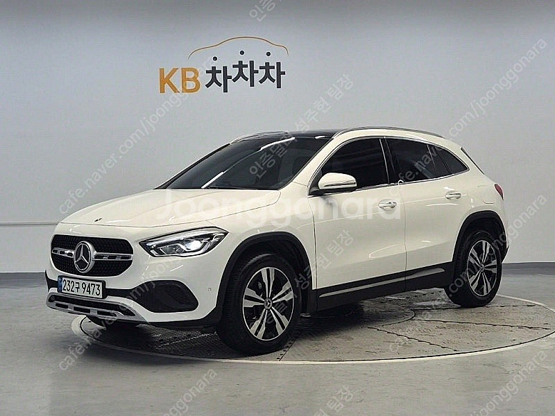 벤츠 GLA 중고 벤츠 GLA클래스 중고 흰색 2021년식 GLA220 법인차량 세금혜택--0