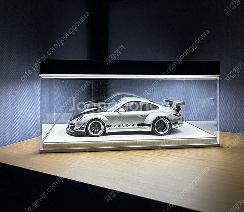 1:18 다이캐스트 (레진) 지티스피릿 997rwb--1