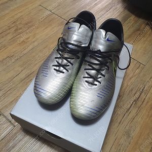 나이키 머큐리얼 베이퍼11 엘리트 네이마르 fg 260