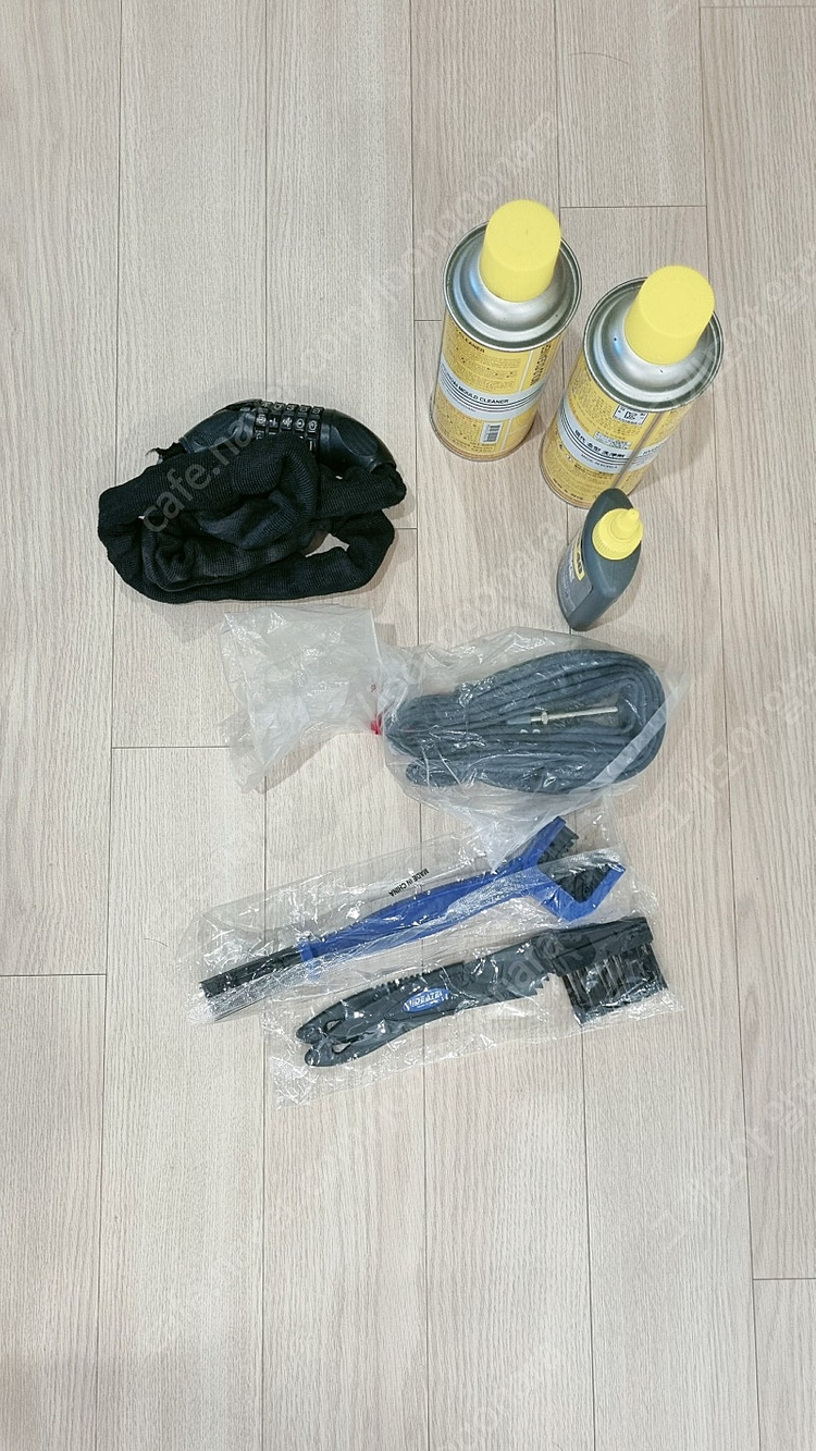 트리곤 다크니스 sld 풀카본 울테그라 디스크 브레이크+자전거 용품 이미지