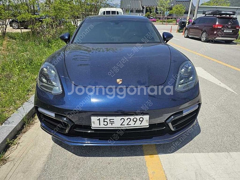 외제차 중고 포르쉐 파나메라 파란색 2018년식 66,...--3