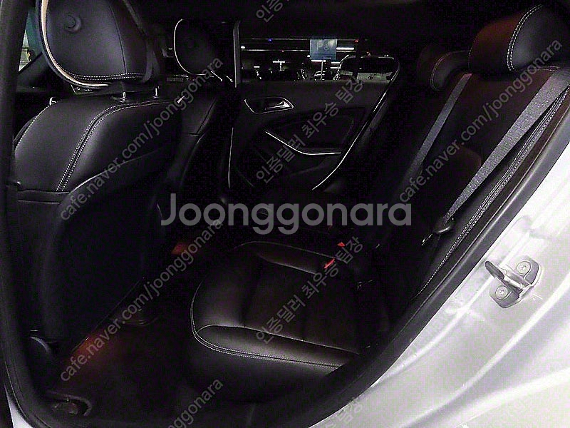 벤츠 A클래스 중고 A클래스 벤츠 중고 은색 2018년...--8