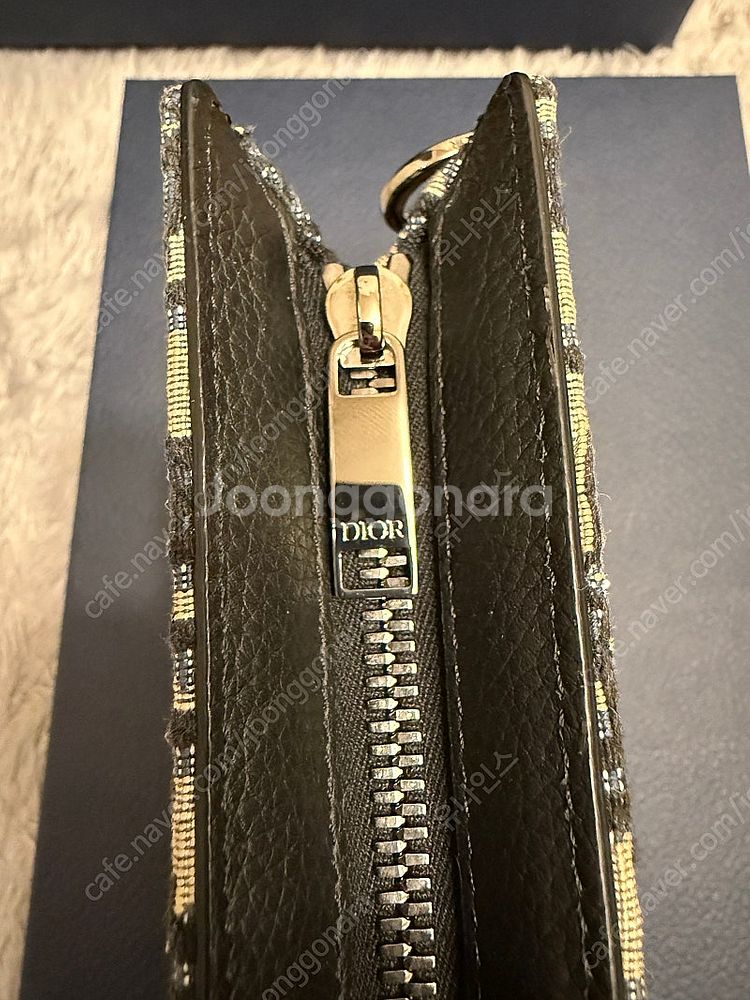 (춘천)DIOR 디올 오블리크 A5 트라이앵글 파우치 ...--5