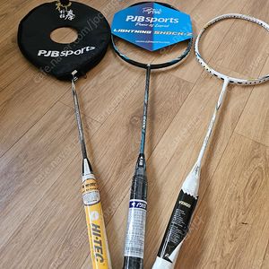 미사용 새 배드민턴라켓 팝니다(Nano airforce A7, Lightning shock-Z, Venus)5
