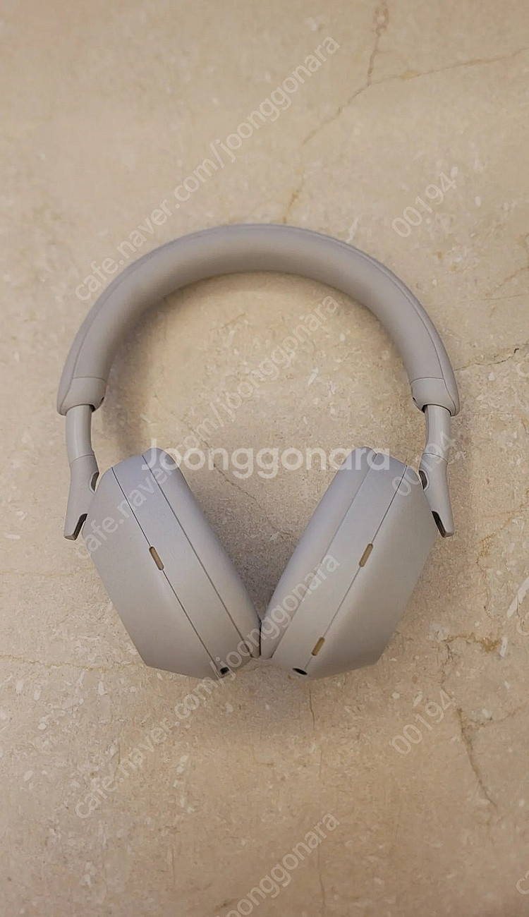 소니 WH-1000XM5 헤드폰--3