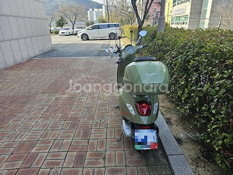 23년 베스파 스프린트125 그린색상 풀옵션 준신차상태...--2