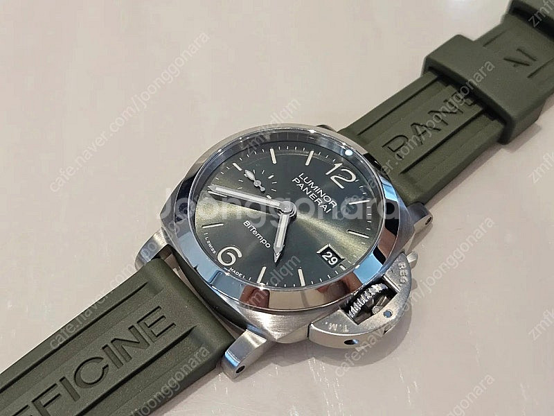 파네라이 루미노르 쿼란타 비템포 그린 40mm PAM0...--8