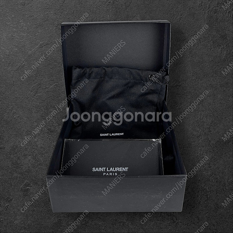 [OS] 입생로랑 모노그램 카드지갑--5