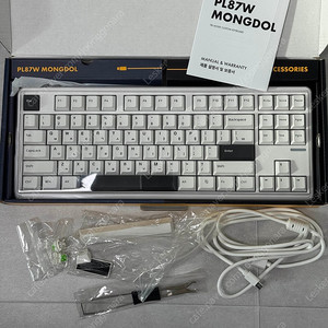 spm pl87w 몽돌 화이트 키보드 팝니다.