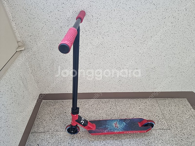 AO메이븐 갤럭시 스턴트스쿠터(킥보드) 판매합니다--0
