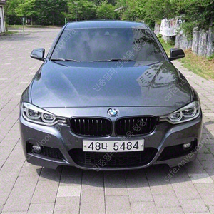 BMW 3시리즈 중고 BMW 320d 중고승용차 3시리즈 중고차 회색 2018년식 320i M 스포츠 중고자동차