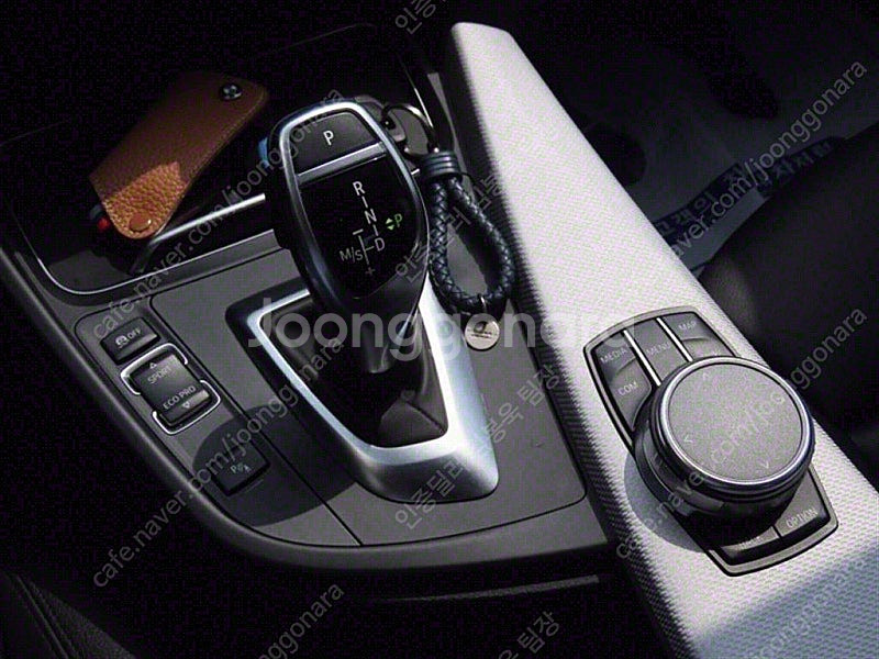 BMW 3시리즈 중고 BMW 320d 중고승용차 3시리...--7