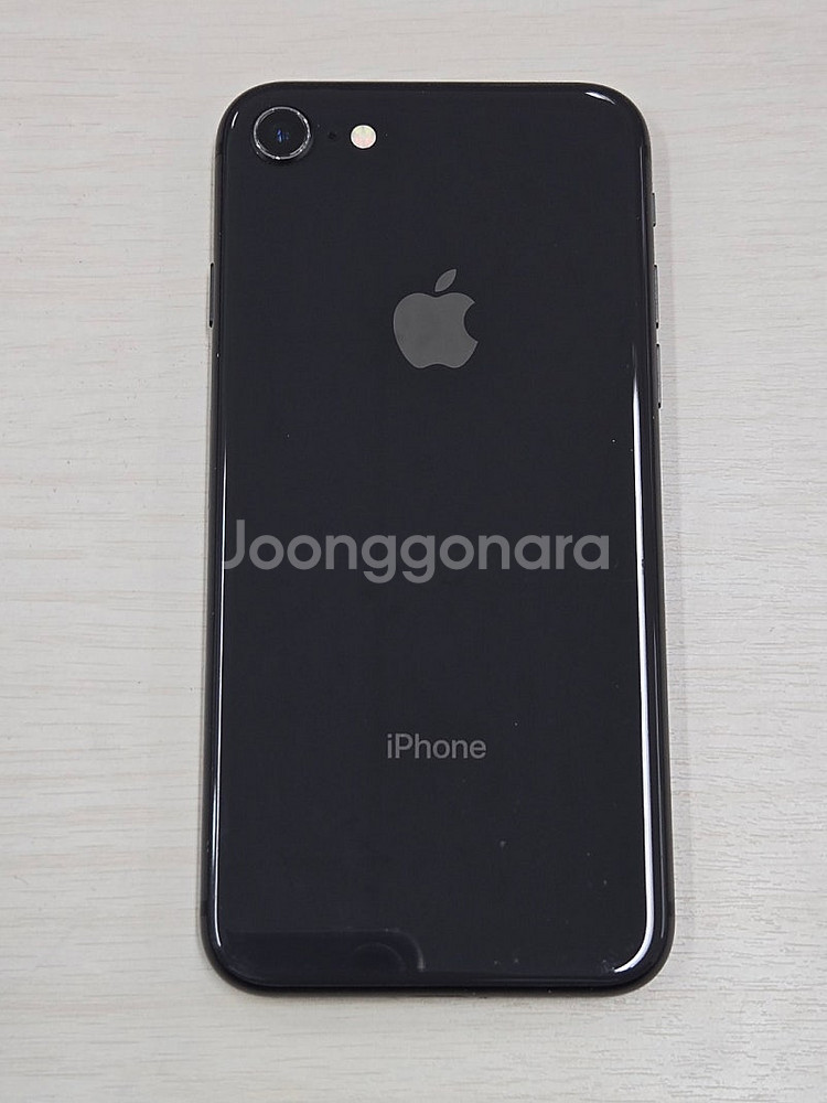 아이폰8 스페이스그레이색상 64용량 상태좋은 무잔상 미...--6