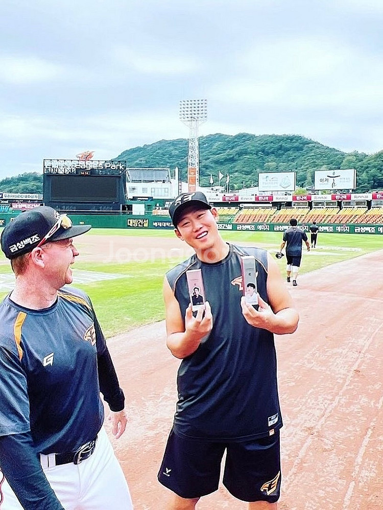 한화 30주년유니폼 하주석마킹 구매합니다--0