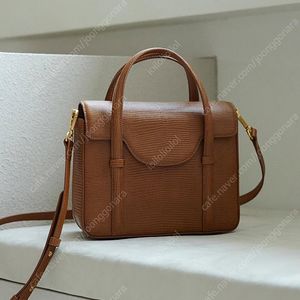 엘로주 elloge 레지나 플립 백 특피 새상품