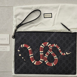 GUCCI 구찌 스네이크 클러치 클러치백
