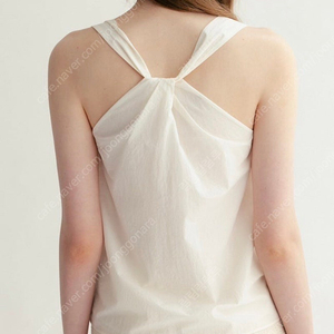 시에 sie 로린 스퀘어 슬리브리스 바닐라 S 택달린 새제품