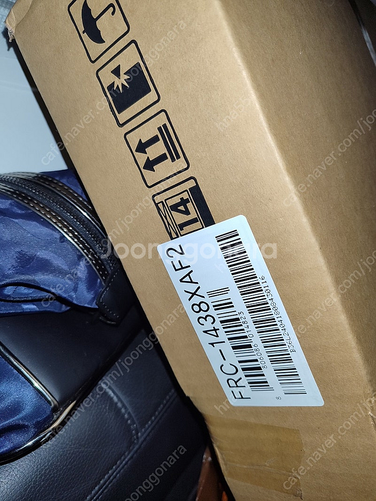 삼성 무풍 벽걸이 에어컨 AR06B9150HNQ--4