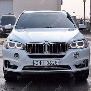 BMW X5 중고차 할부 개인사업자 차량구매 수입중고차 흰색 2016년식 xDrive 30d 중고차카페