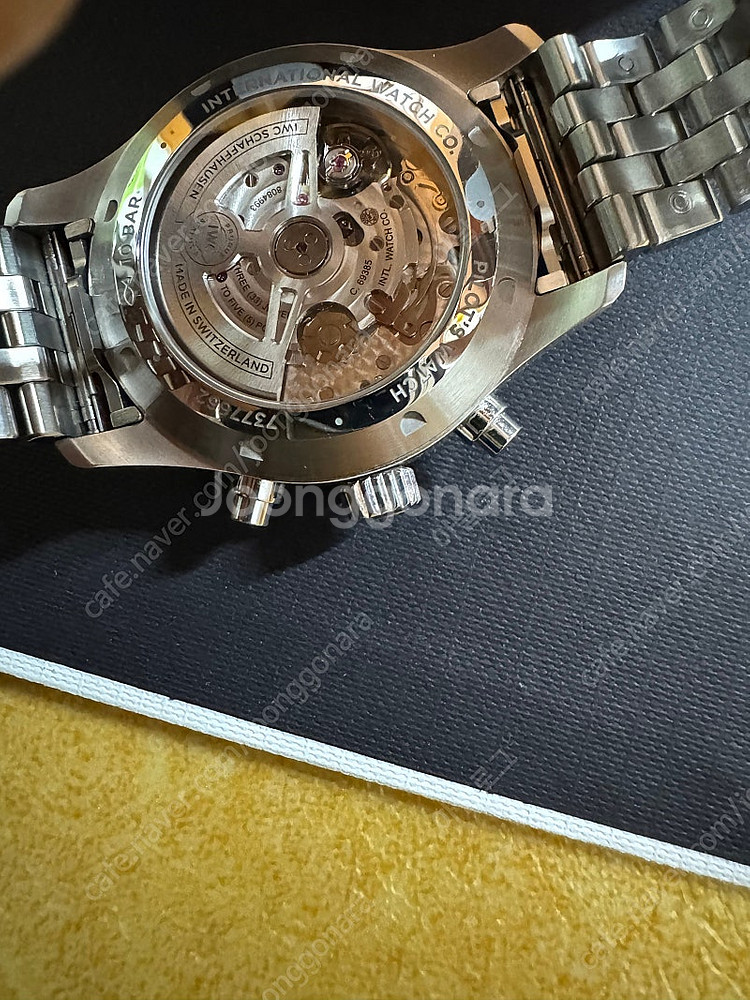 IWC 파일럿워치 37800 녹판 43미리 팝니다.--1