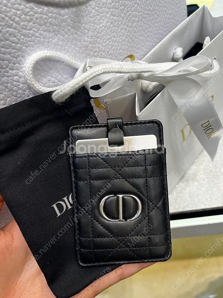 디올 카드홀더 택포 10만원--3