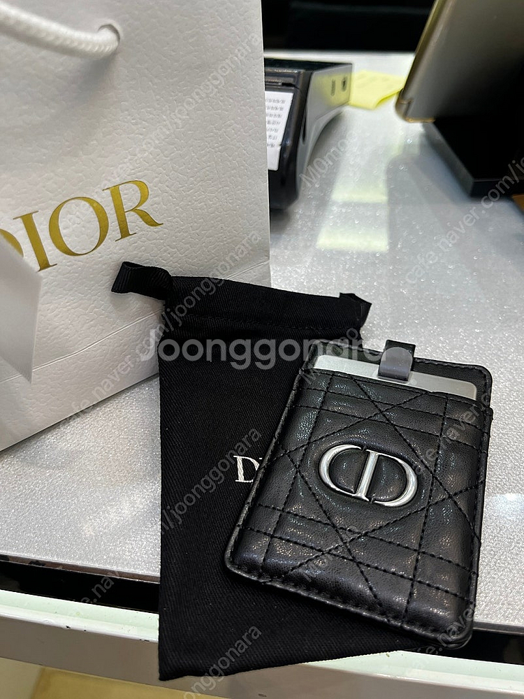 디올 카드홀더 택포 10만원--4
