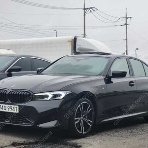 검정색 BMW 3시리즈 중고 M 스포츠 중고차구매 24시 상담 21,521 km