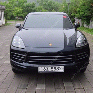 포르쉐 카이엔 중고 포르쉐 중고 수입중고자동차 2019년식 39,312km 3.0 중고차 구매