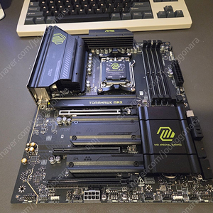 MAG B850 토마호크 맥스 WIFI (AMD B850/ATX) 판매 합니다.