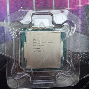 i7 4790 CPU만 판매합니다.