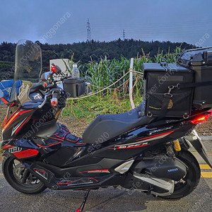 신차급 25년식 pcx125 팝니다